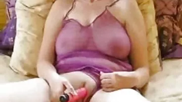 In The Bed smut aksi seks melayu dengan Reagan Foxx panas dari Brazzers
