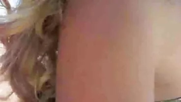 Oral bang dengan Oktavia Milton tumblr awek seks yang cantik dari LetsDoeIt