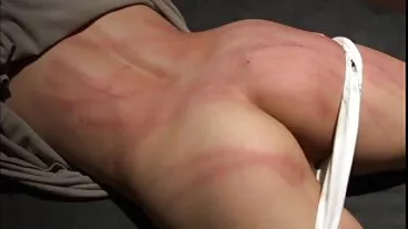 Aksi handjob seks amoi dengan Lana Wolf yang seksi dari Brazzers