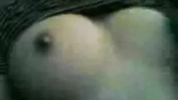 Ledakan Rambut Lurus dengan Batu Selena video seks suami isteri miang dari Exxxtra Small