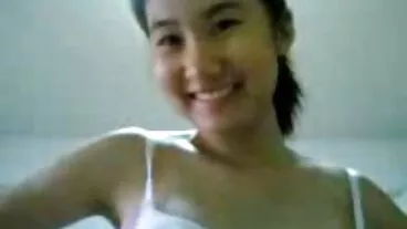 Romantik dengan Angie Lynx yang cantik dari Asshole seks wanita melayu Fever