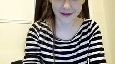 Reverse malayu sex 3gp Cowgirl bang dengan Nikki Waine yang seksi dari VIP Sex Vault