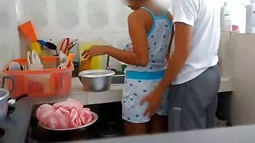 Filem video seks bohsia melayu milf dengan Febby Twigs yang cantik daripada 5k lucah