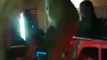 Seks si rambut coklat dengan Peta Jensen yang menggoda dari Brazzers skodeng seks melayu